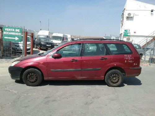  FORD FOCUS BERLINA (CAK) 