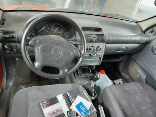  OPEL CORSA B 