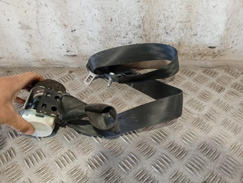CINTURON SEGURIDAD TRASERO DERECHO 