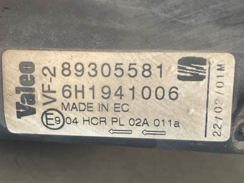 FARO DERECHO SEAT AROSA (6H1) 
