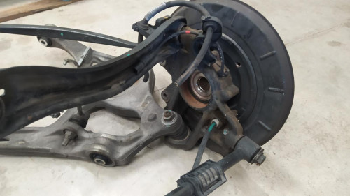 MANGUETA TRASERA DERECHA MERCEDES-BENZ CLASE ML (BM 164) 