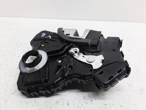 CERRADURA PUERTA DELANTERA DERECHA Toyota AURIS (E18) 