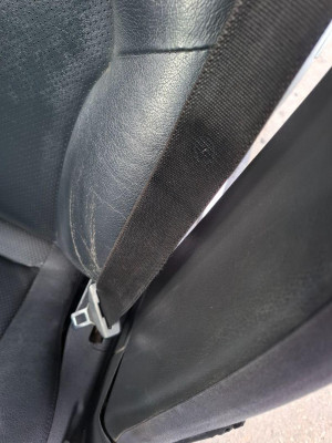 CINTURON SEGURIDAD DELANTERO IZQUIERDO