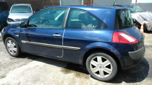  RENAULT MEGANE II BERLINA 3P 