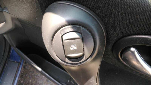  RENAULT MEGANE II BERLINA 3P 