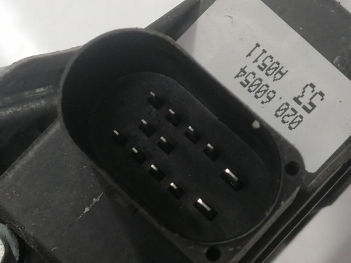  ELEVALUNAS DELANTERO IZQUIERDO Volkswagen POLO III BERLINA (6N2) 