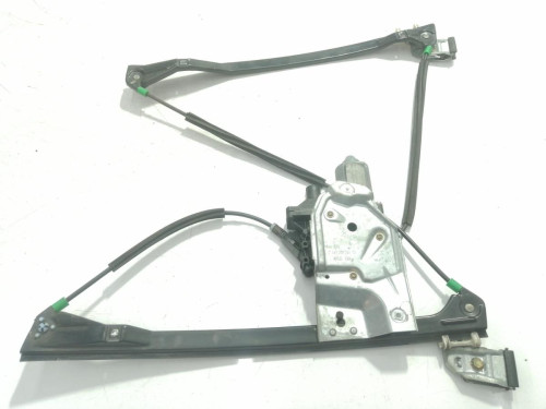  ELEVALUNAS DELANTERO IZQUIERDO Volkswagen POLO III BERLINA (6N2) 