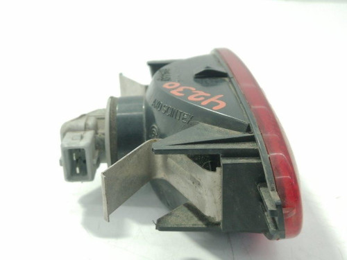  PILOTO TRASERO CENTRAL PEUGEOT 206 