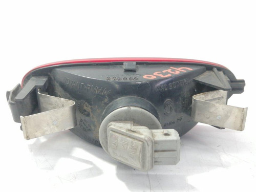  PILOTO TRASERO CENTRAL PEUGEOT 206 
