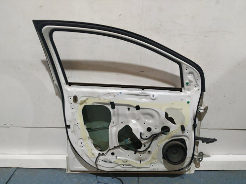  PUERTA DELANTERA IZQUIERDA Chevrolet AVEO BERLINA 