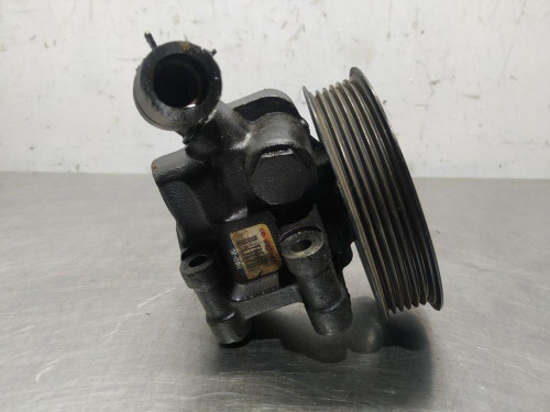  BOMBA DIRECCION FORD FOCUS BERLINA (CAK) 