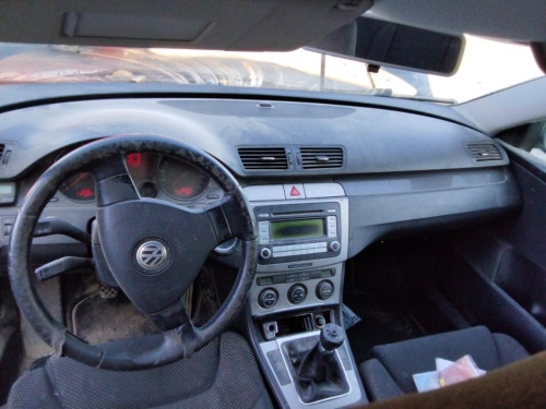  VOLKSWAGEN PASSAT BERLINA (3C2) 