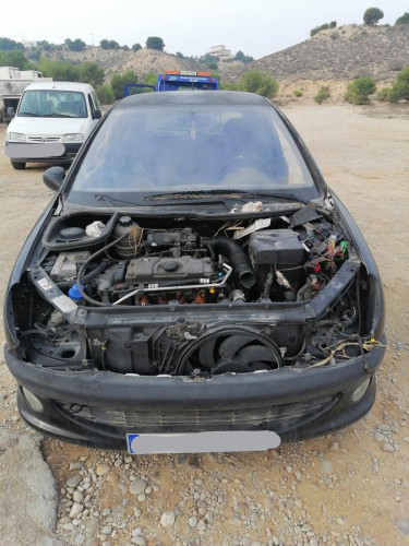 PEUGEOT 206 — автомобиль-донор на запчасти 