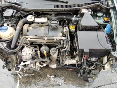 SEAT CORDOBA BERLINA (6L2)
