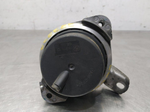 SOPORTE MOTOR IZQUIERDO 
