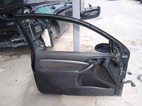 PUERTA DELANTERA IZQUIERDA Ford FOCUS BERLINA (CAK) 