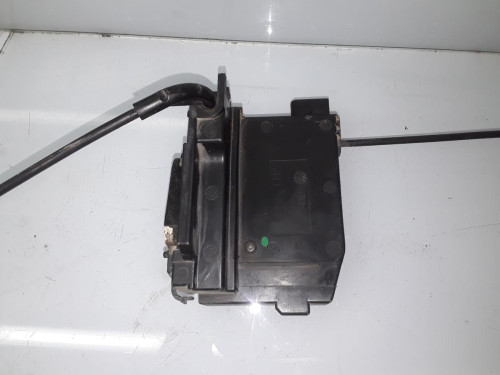 CERRADURA PUERTA TRASERA IZQUIERDA 