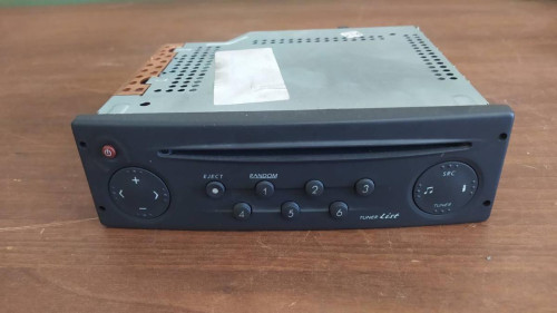 SISTEMA AUDIO / RADIO CD RENAULT LAGUNA II (BG0) 