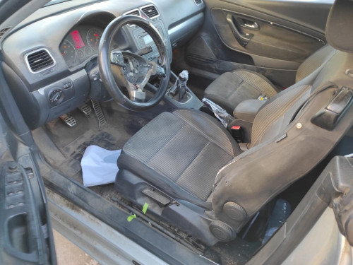 VOLKSWAGEN EOS (1F7)(2006) — автомобиль-донор на запчасти 