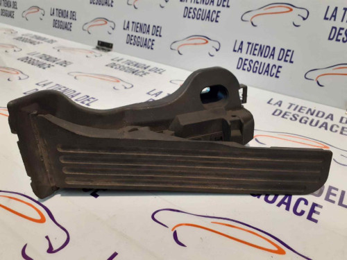  PEDAL ACELERADOR 