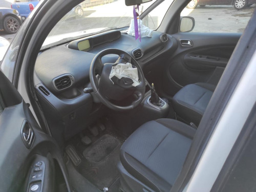 CITROEN C3 PICASSO — vehículo donante para recambios 
