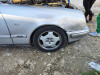 ALETA DELANTERA DERECHA MERCEDES-BENZ CLASE E (BM 210) BERLINA 