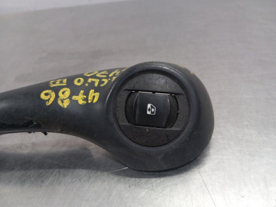 MANDO ELEVALUNAS DELANTERO DERECHO, RENAULT, CLIO III