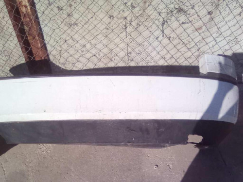  PARAGOLPES TRASERO 