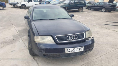 AUDI A6 BERLINA (4B2)