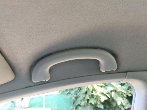 ASIDERO TECHO DELANTERO DERECHO Ford FOCUS BERLINA (CAK) 
