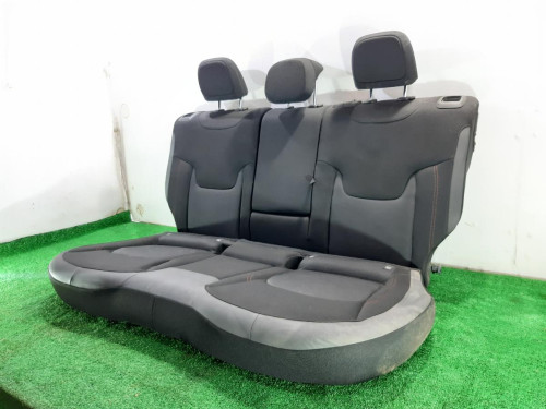 ASIENTOS TRASEROS JEEP RENEGADE (BU) 