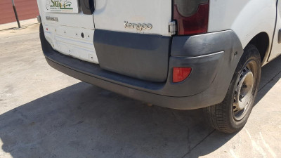 PARAGOLPES TRASERO Renault Kangoo I (F/KC0)(2003->)