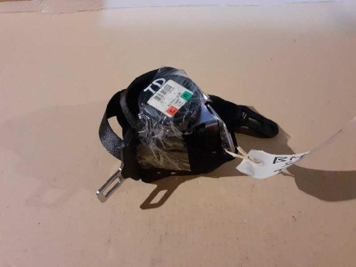  CINTURON SEGURIDAD TRASERO DERECHO 