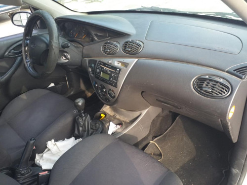  FORD FOCUS BERLINA (CAK) 