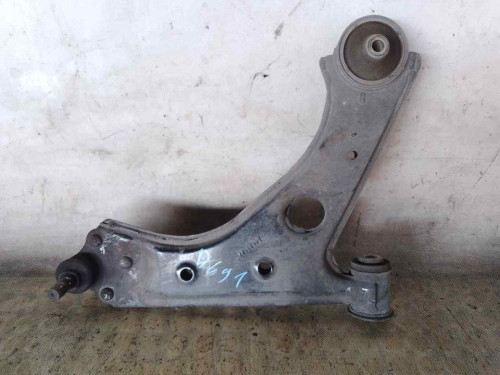 BRAZO SUSPENSION INFERIOR DELANTERO DERECHO Opel CORSA E 