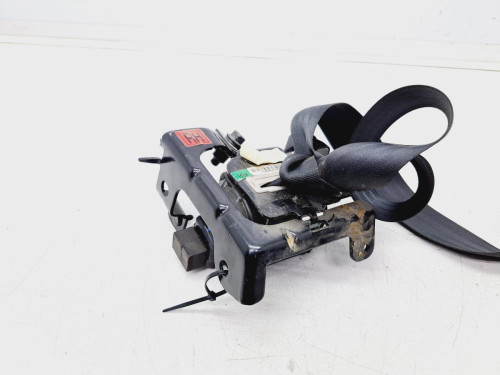 CINTURON SEGURIDAD TRASERO DERECHO Hyundai I30 (GD) 
