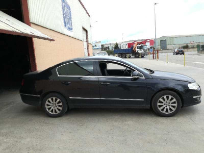 VOLKSWAGEN PASSAT BERLINA (3C2)