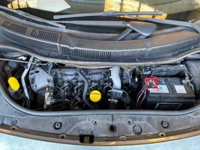 RENAULT SCENIC II (JM)