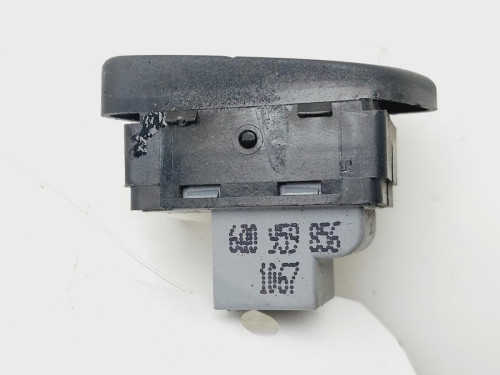 MANDO ELEVALUNAS DELANTERO DERECHO VOLKSWAGEN POLO IV (9N3) 