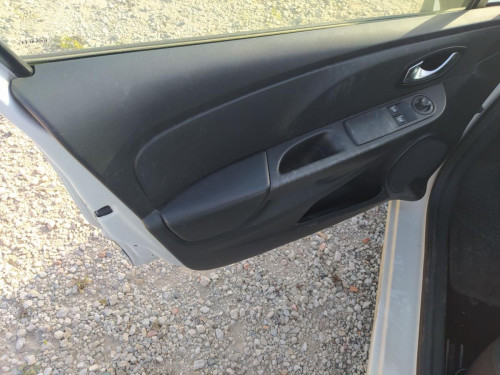  RETENEDOR PUERTA RENAULT CLIO IV 