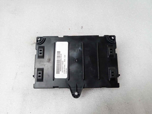  CAJA RELES / FUSIBLES CITROEN C6 