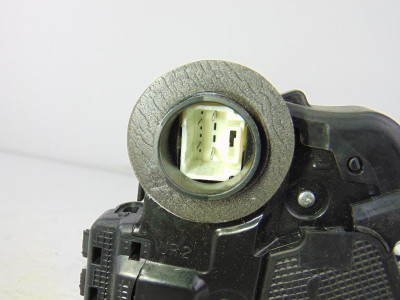 CERRADURA PUERTA TRASERA DERECHA, TOYOTA, AVENSIS CROSS SPORT (T27)