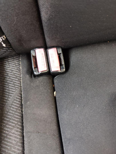ENGANCHE CINTURON TRASERO DERECHO PEUGEOT 308 