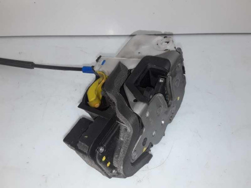 CERRADURA PUERTA DELANTERA IZQUIERDA 