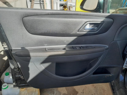  CITROEN C4 BERLINA 