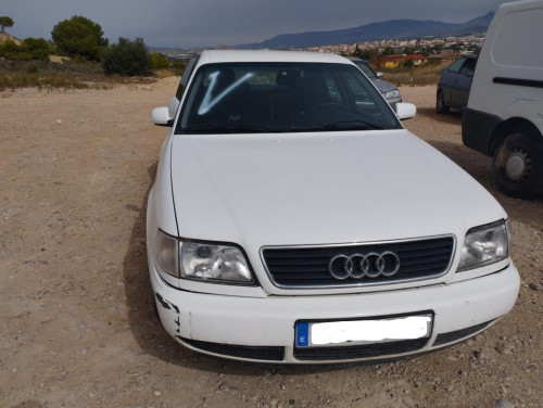 AUDI A6 BERLINA (C4) — автомобиль-донор на запчасти 