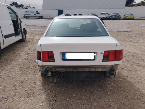 AUDI A6 BERLINA (C4) — автомобиль-донор на запчасти 