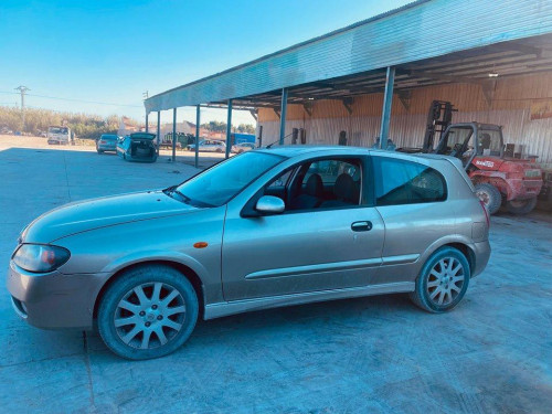 NISSAN ALMERA (N16/E) — vehículo donante para recambios 