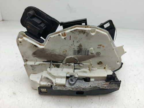 CERRADURA PUERTA TRASERA DERECHA VOLKSWAGEN GOLF VII (5G1/BE1) 