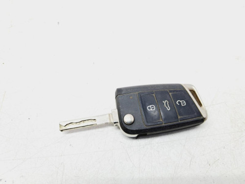 NO IDENTIFICADO Volkswagen TIGUAN (AD1) 